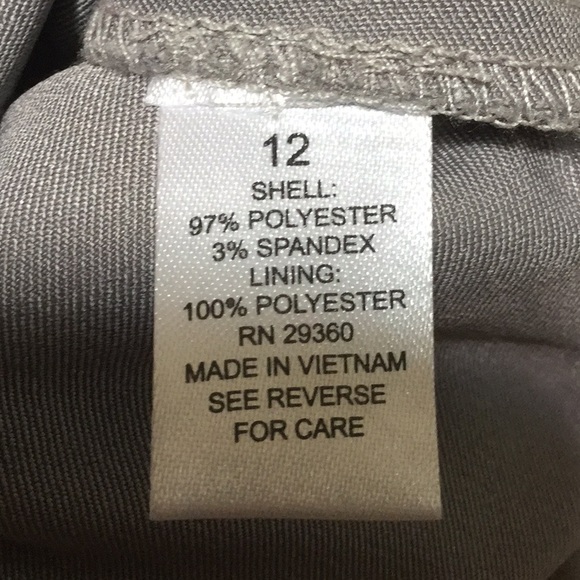 London Style Dress - Picture 4 of 4